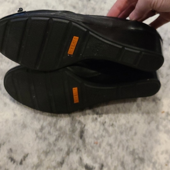 Cole Haan Nike Air black wedge heels - Picture 7 of 7